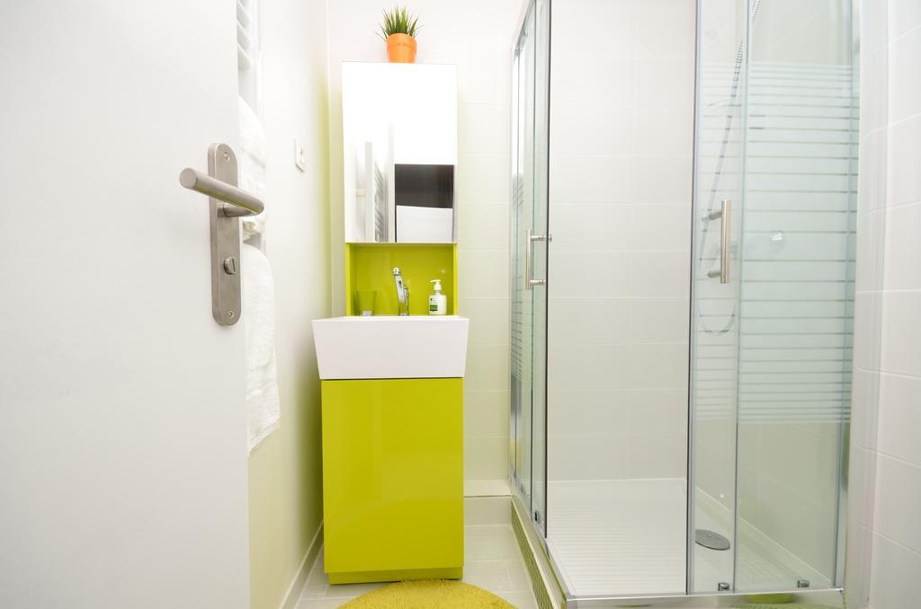 One Bedroom Apartment Palais Des Festivals Канни Екстер'єр фото